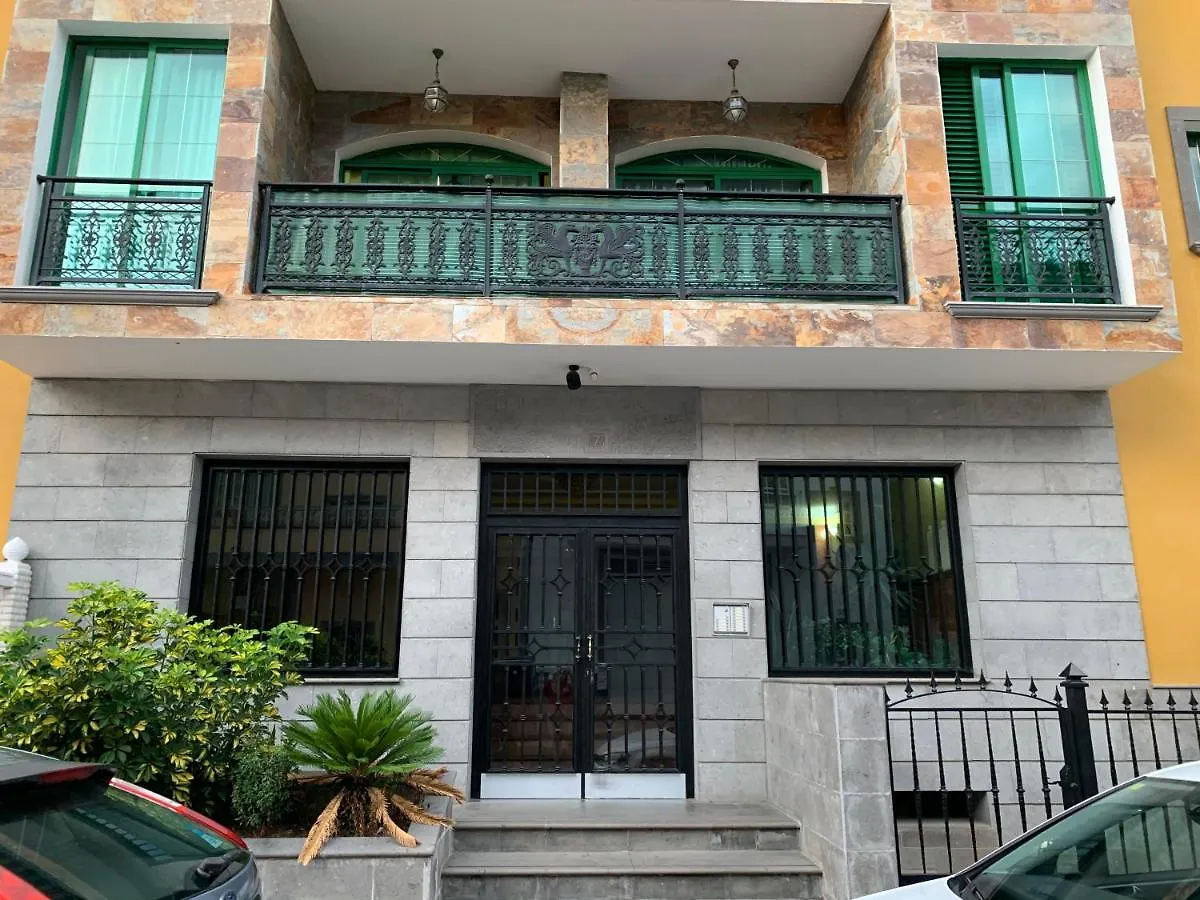 Casa Carmelito contacts